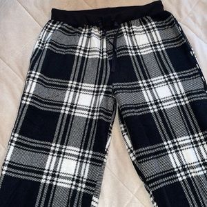 DKNY Black & White Plaid Fleece Joggers